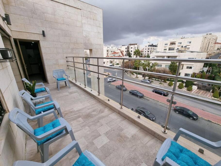Deir Ghbar 3 Rooms Apart 安曼 外观 照片